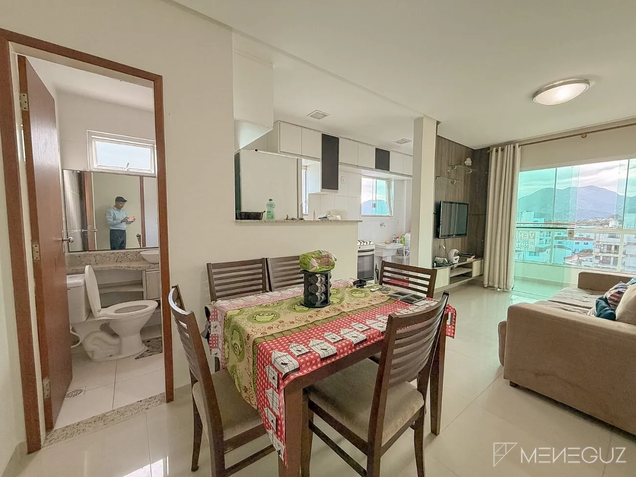 Imagem Apartamento à venda na Praia do Morro, Guarapari - 2 suítes, mobilhado, com elevador