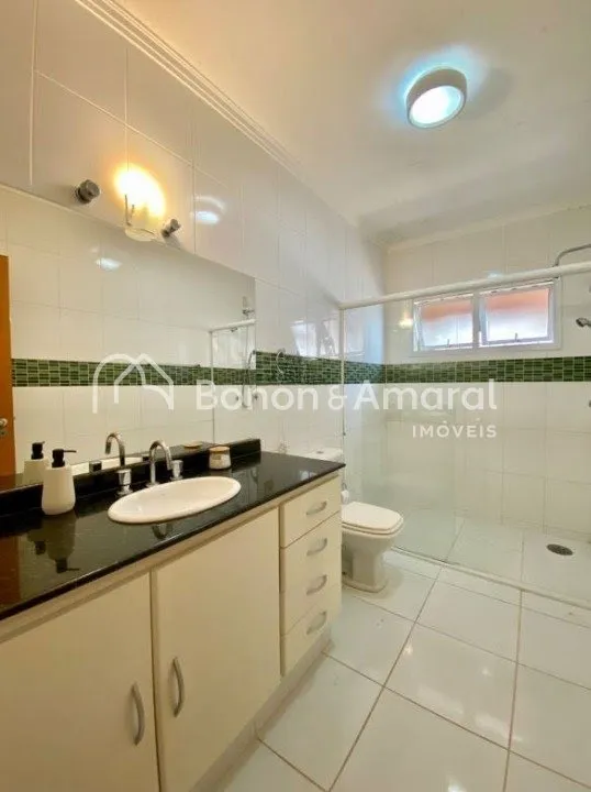 Imagem Casa com 179 m² e 3 Quartos