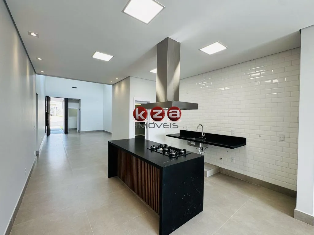 Imagem Casa de luxo em Condomínio Zurich Dorf: 3 quartos, 3 suítes, 2 salas, 5 banheiros, 4 vagas, 230m² em Valinhos-SP