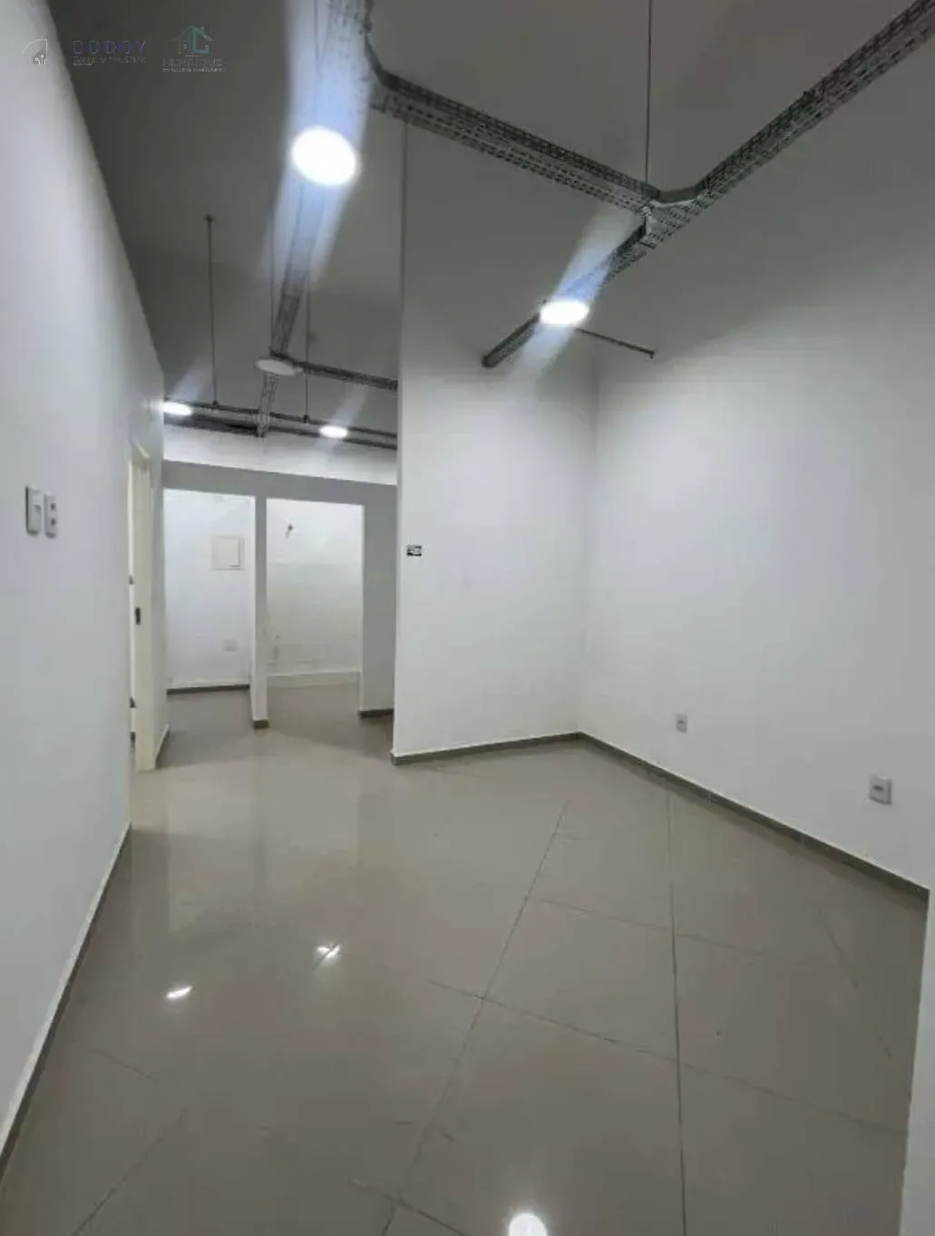 Imagem Ponto Comercial Amplo para Locação no Centro de Guaratinguetá