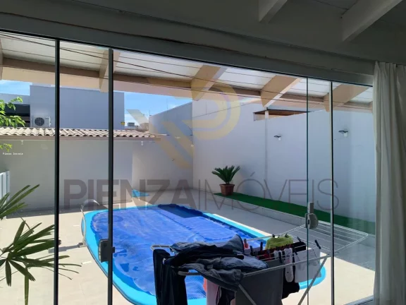 Imagem Casa para Venda em Chapecó, Vila Real, 4 dormitórios, 1 suíte, 3 banheiros, 2 vagas