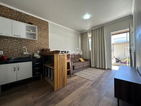 Imagem Oportunidade Única: Duas Casas nova no Mesmo Terreno, Ótima Localização!