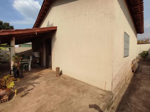 Imagem Casa De 2/4 Sozinha No Lote No Residenciall Itaipu