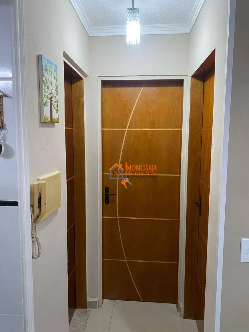Imagem Casa com 2 dormitórios à venda, 45 m² por R$ 225.000,00 - Vila Carmela I - Guarulhos/SP