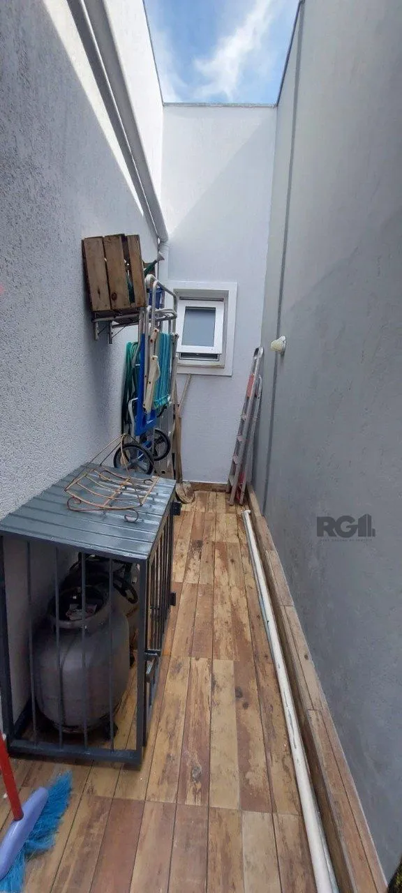Imagem Casa com 2 dormitórios, sendo 1 suíte no bairro Florida em Guaíba