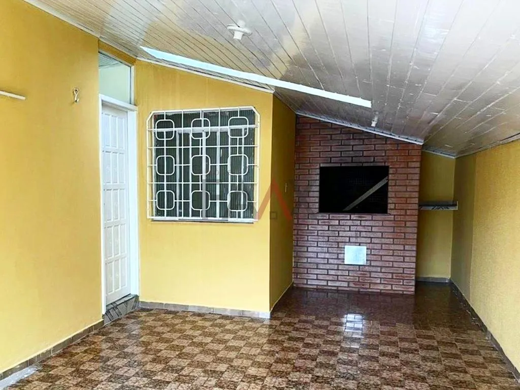 Imagem Casa para Venda no Bairro Trianon, com 3 Quartos 1 sendo Suíte