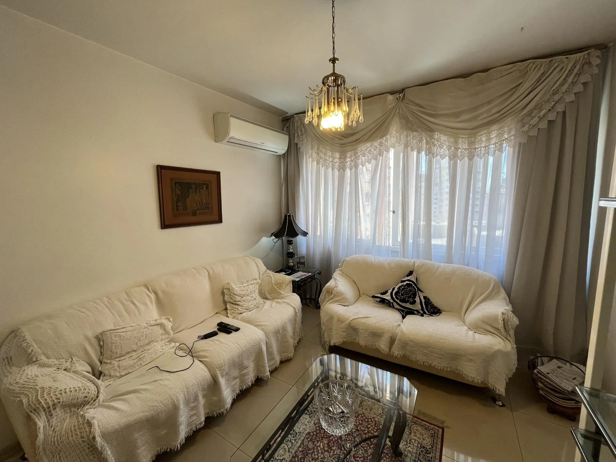 Imagem Apartamento Venda - 190.8m², 3 dormitórios, 1 suíte, 1 vaga - Centro Histórico