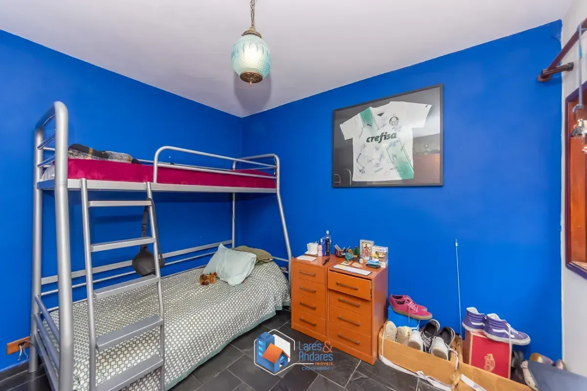 Imagem Casa para venda em City América com 4 quartos, sendo 1 suíte, 248m²