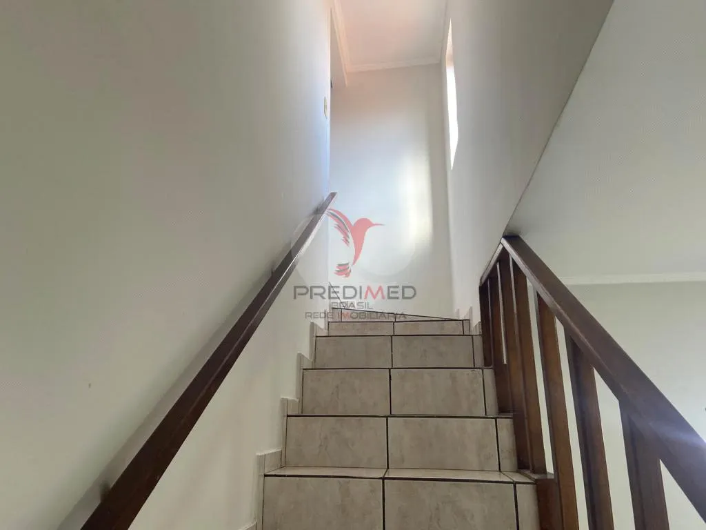 Imagem Casa de 3 quartos, 199m² no bairro Conjunto Sílvio Campanholi, em Lençóis Paulista