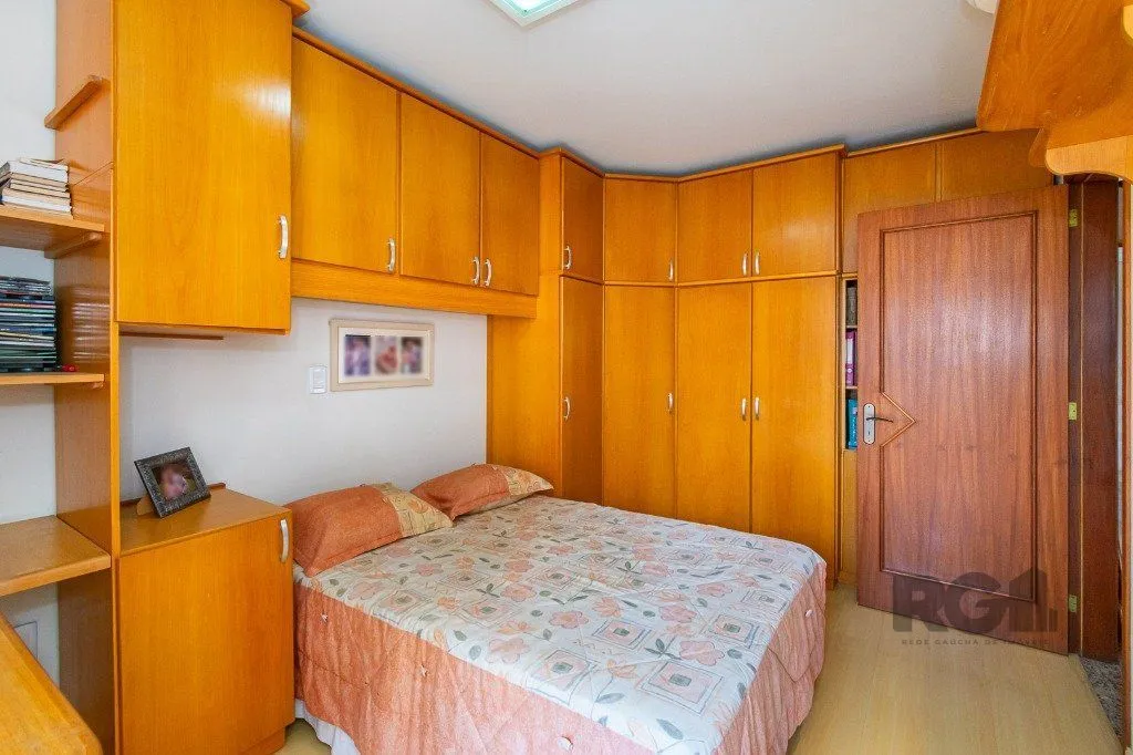 Imagem Casa em condominio no Sarandi de 3 dormitórios 2 vagas e infra