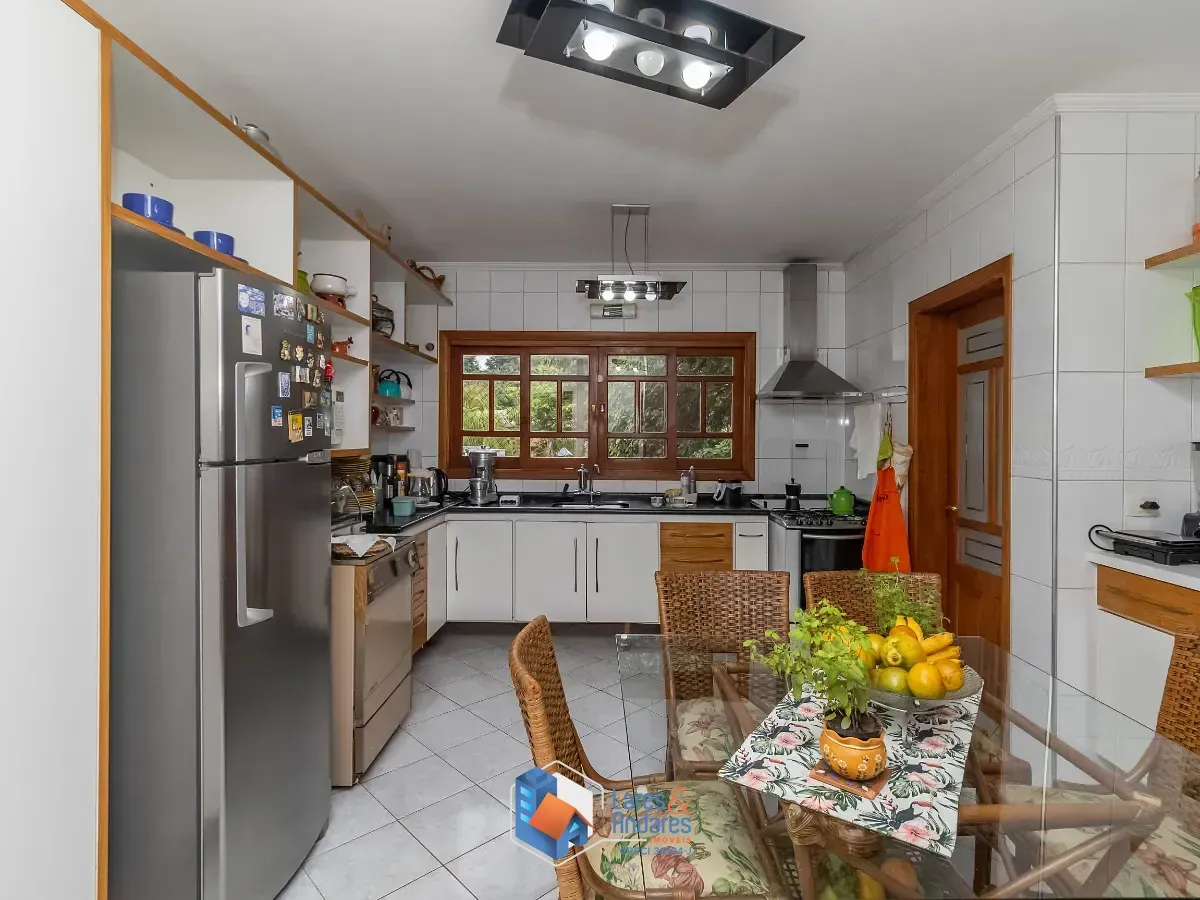 Imagem Casa no condomínio Chácara Vale do Rio Cotia para venda com 4 quartos, sendo 1 suíte, 336m²