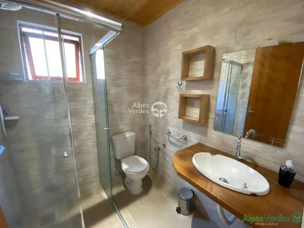 Imagem Vende-se casa em Gramado - Mato Queimado