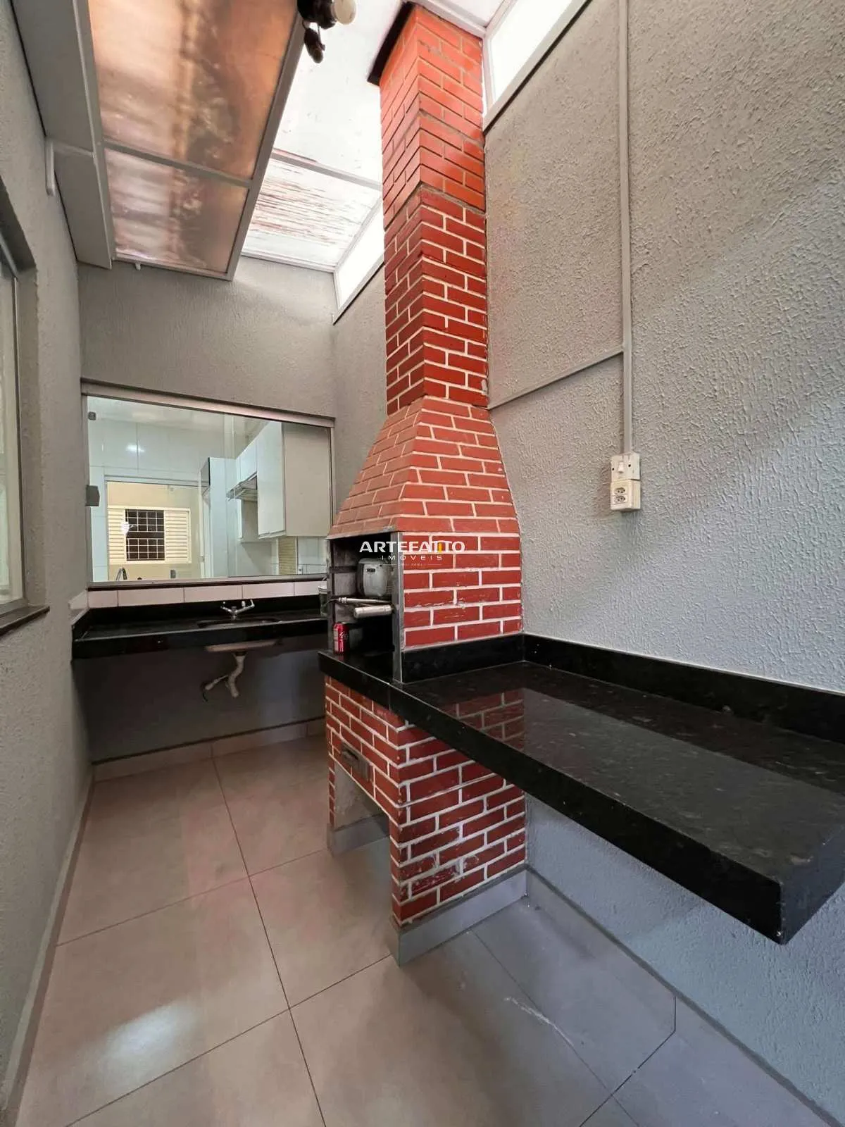 Foto do imóvel Casa à venda em meio terreno no Esplanada Primo Meneghetti