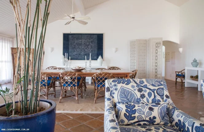 Imagem Casa Frente Mar para Venda em Armação dos Búzios / RJ no bairro Manguinhos
