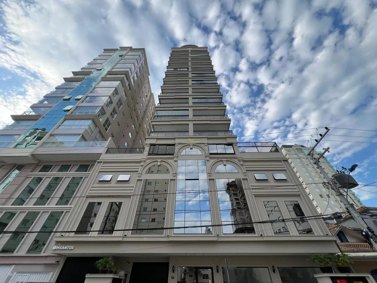 Foto do imóvel Apartamento à venda com 117m2 por R$ 1.860.000,00