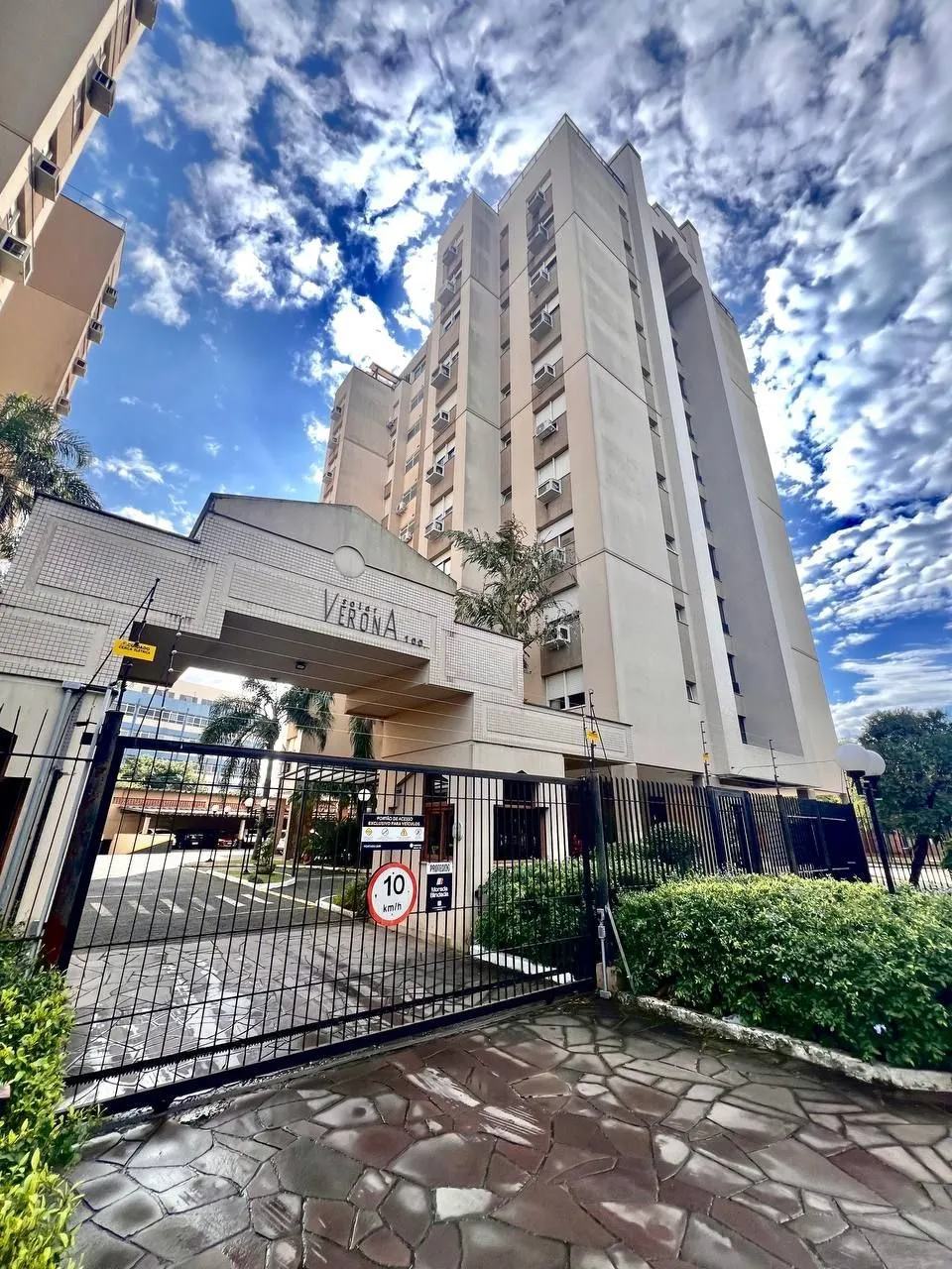 Imagem Apartamento 3 Dormitórios com Suíte e Sacada Integrada à Venda Ciddae Baixa.