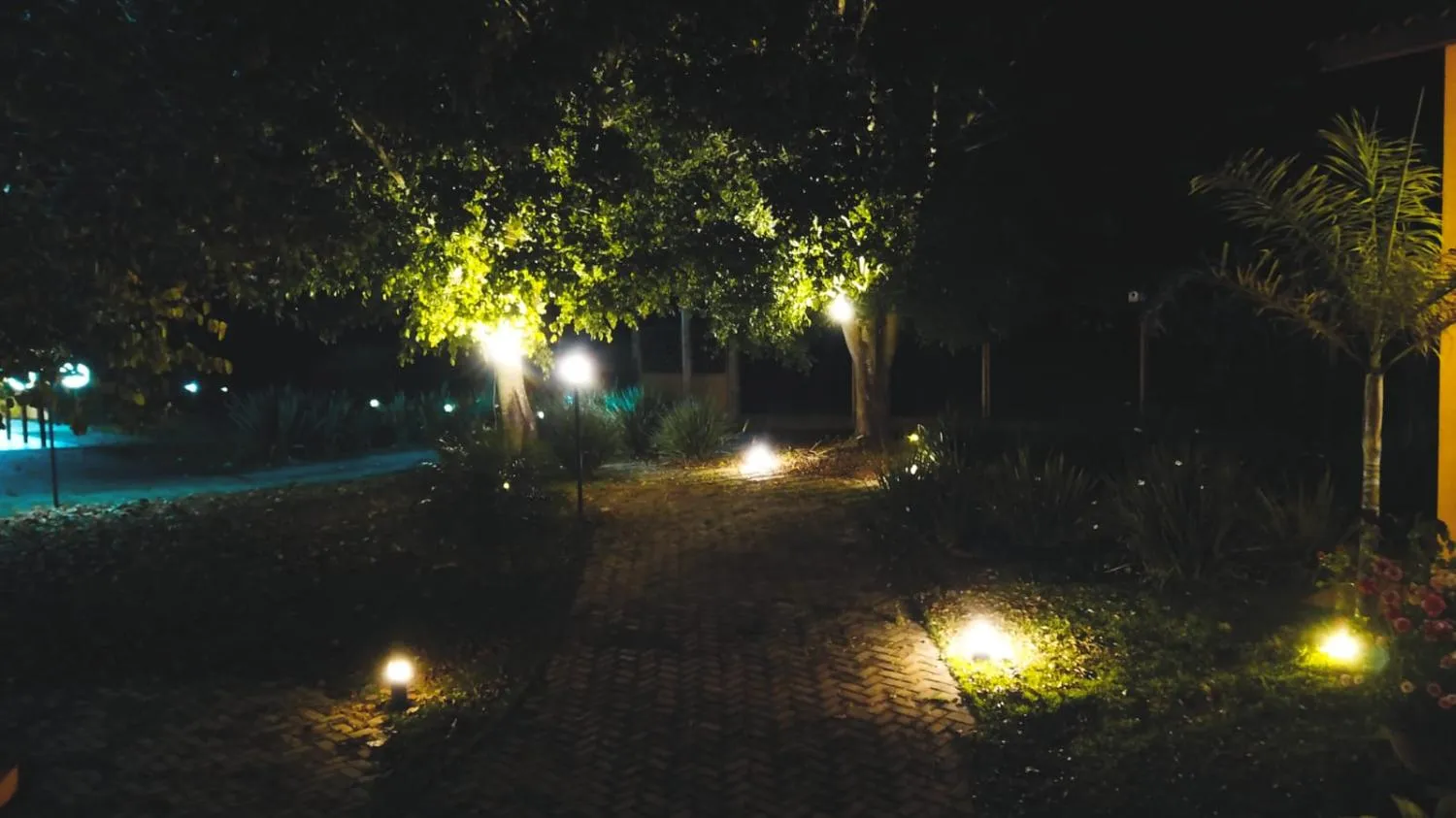 Imagem Vendo magnífica chácara em Perdigão/MG Propriedade com 64.000 m² (6,4 hectares)