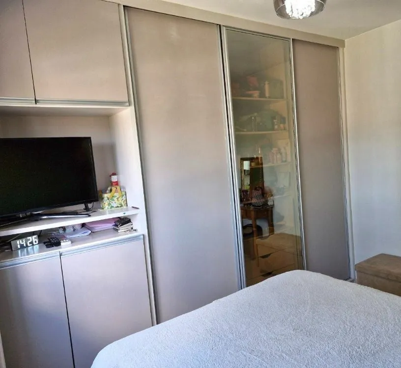 Imagem Apartamento com 76 m² três dormitórios no bairro tristeza em Porto Alegre para comprar.