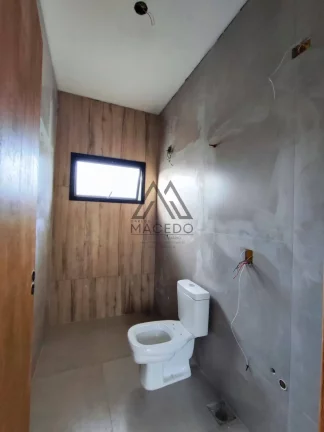 Imagem Casa Novíssima, Moderna com 3 suítes - Ninho Verde 1