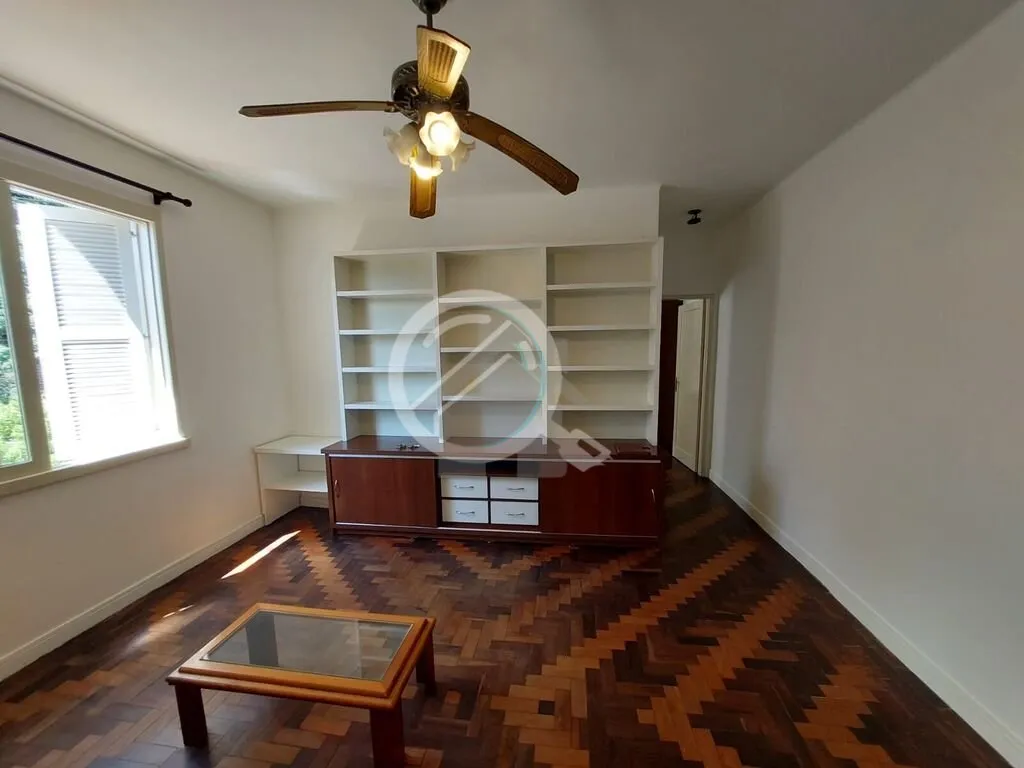 Imagem Chegou a hora de encontrar o apartamento dos sonhos no bairro Mont Serrat em Porto Alegre-RS! Este l...