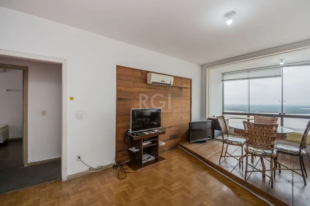 Imagem Apartamento de 3 quartos com vista para o rio á venda