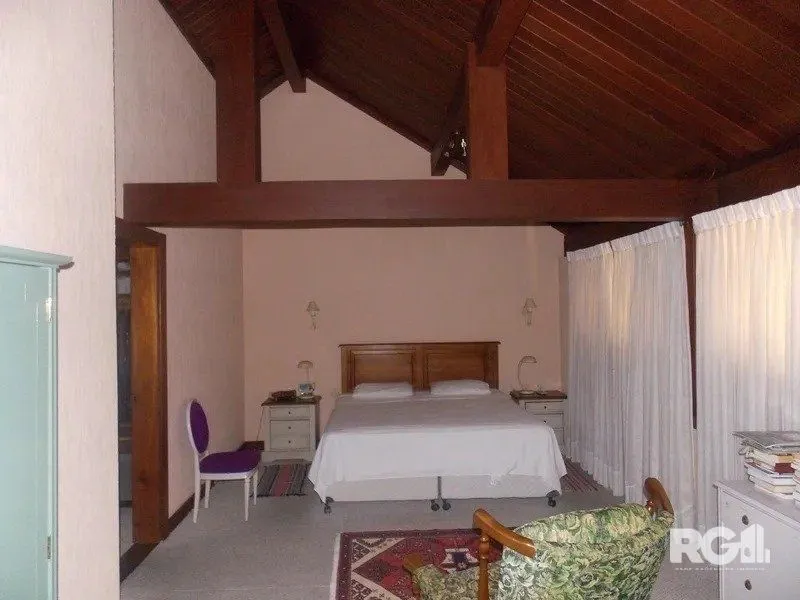 Imagem CASA EM CONDOMÍNIO DE ALTO PADRÃO