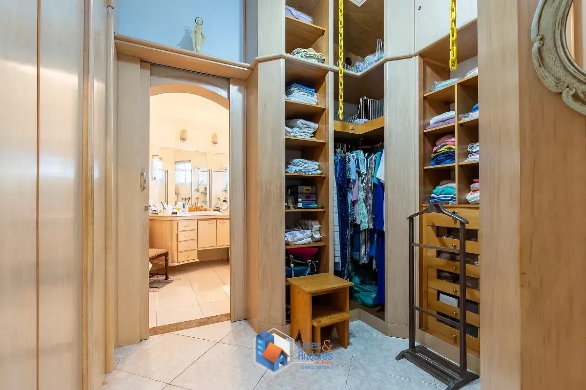 Imagem Casa para venda em Planalto Paulista com 2 quartos, sendo 2 suítes, 230m²