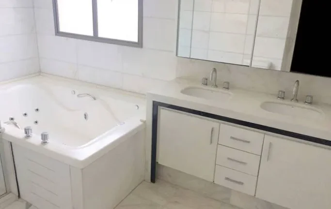 Imagem Apartamento com 227 m² • 4 suítes • 5 vagas de garagem • Lazer BELVEDERE!!!