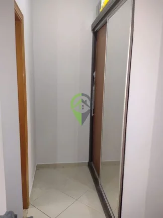 Imagem Casa com 3 quartos, sendo 1 suíte, à venda no Marapé, em Santos - SP