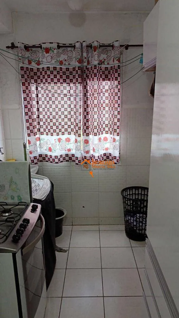 Imagem Apartamento com 2 dormitórios à venda, 53 m² por R$ 200.000,00 - Vila Sadokim - Guarulhos/SP