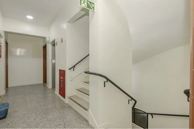 Imagem Sala para venda no bairro Centro Histórico em Porto Alegre