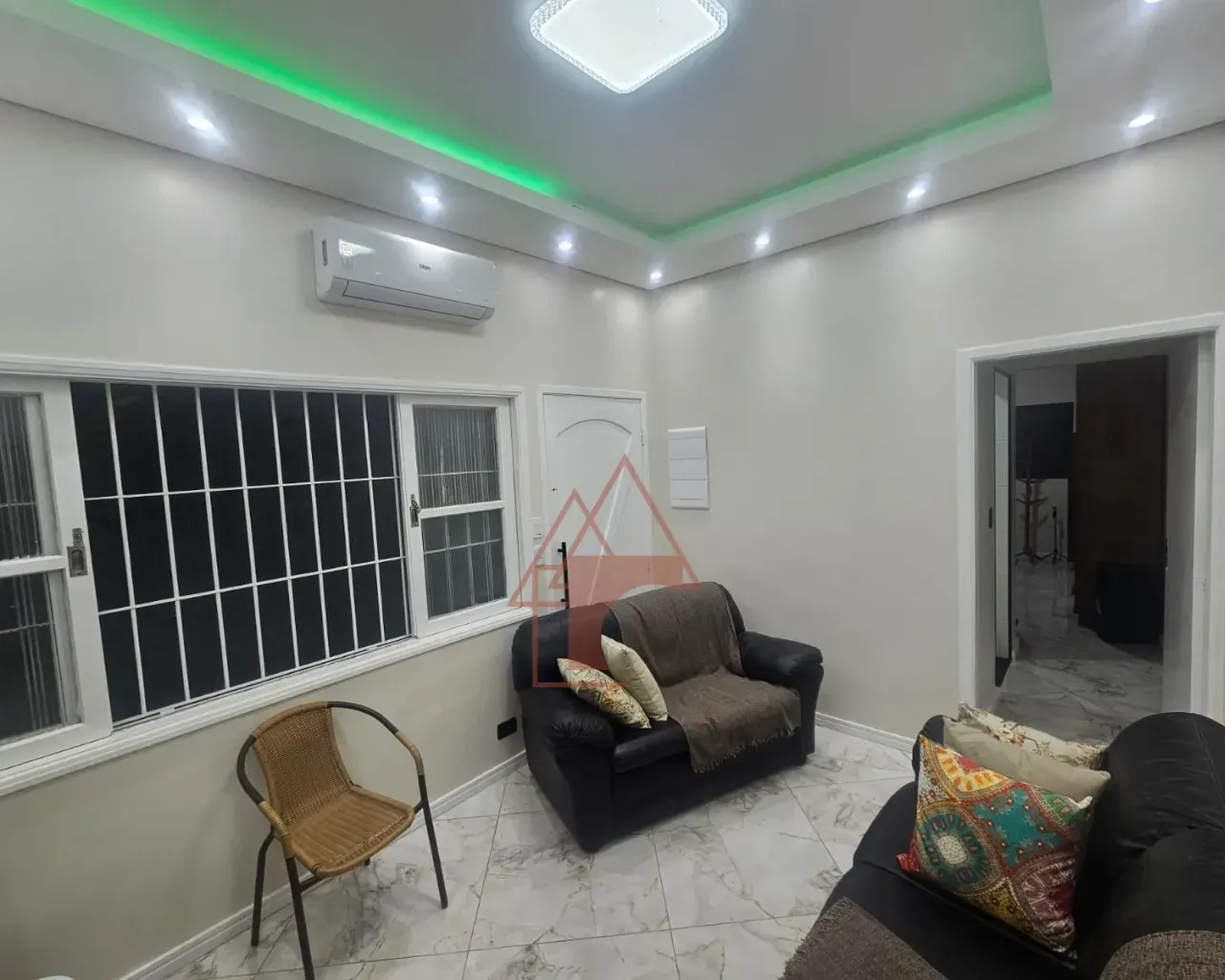 Foto do imóvel Casa com 2 Quartos à Venda, 91,5 m² em Tupi - Praia Grande