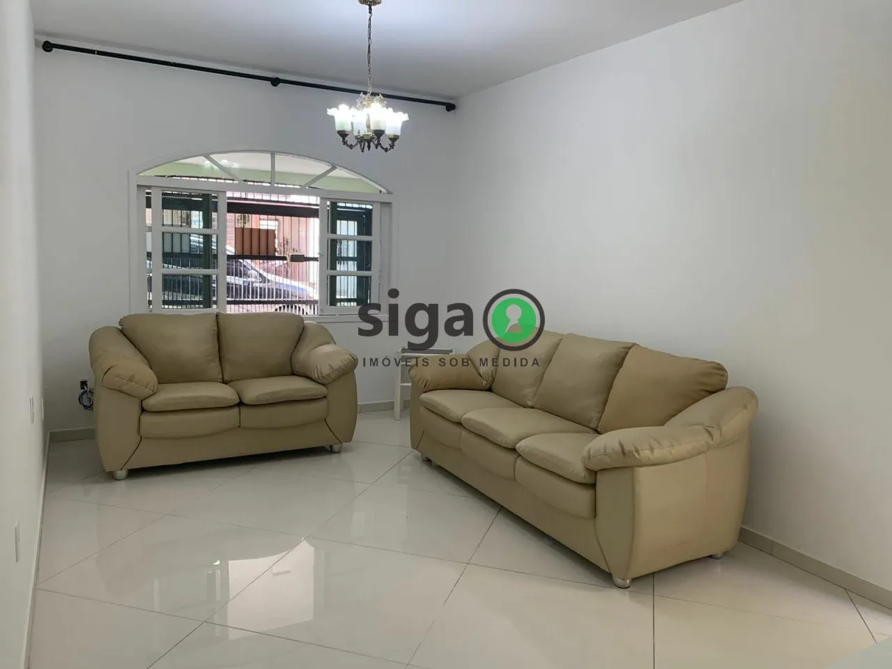 Imagem Sobrado á Venda e para Alugar- 250m², 3 quartos