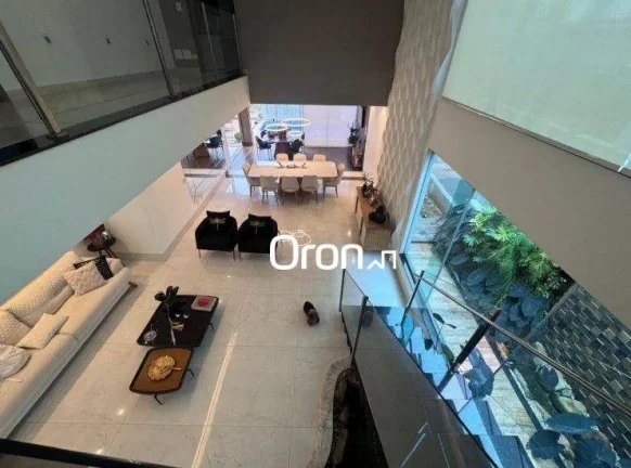 Imagem Sobrado com 3 dormitórios à venda, 338 m² por R$ 2.700.000,00 - Jardins Madri - Goiânia/GO