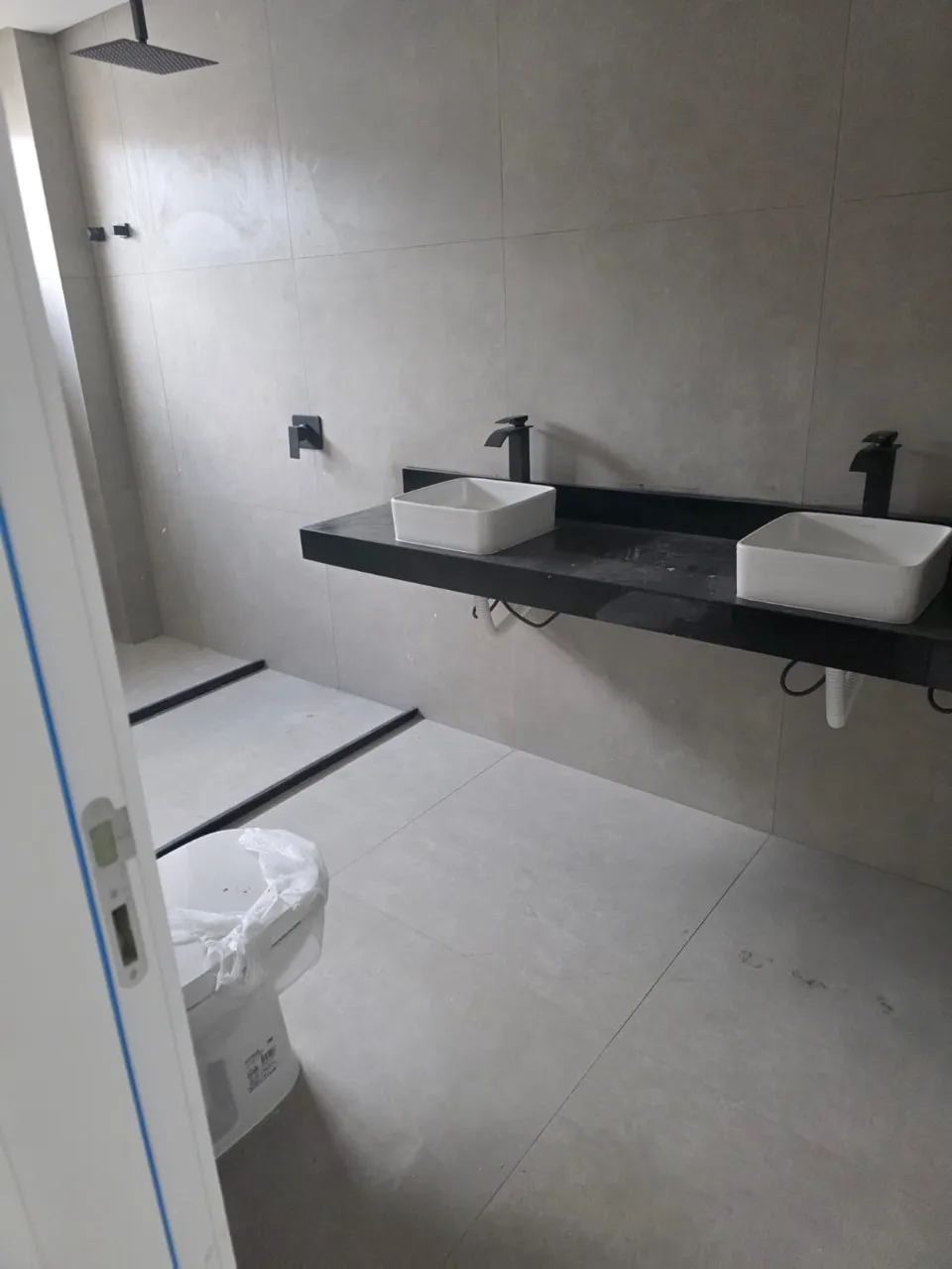 Imagem Casa com 6 quartos à venda em Vila Velha