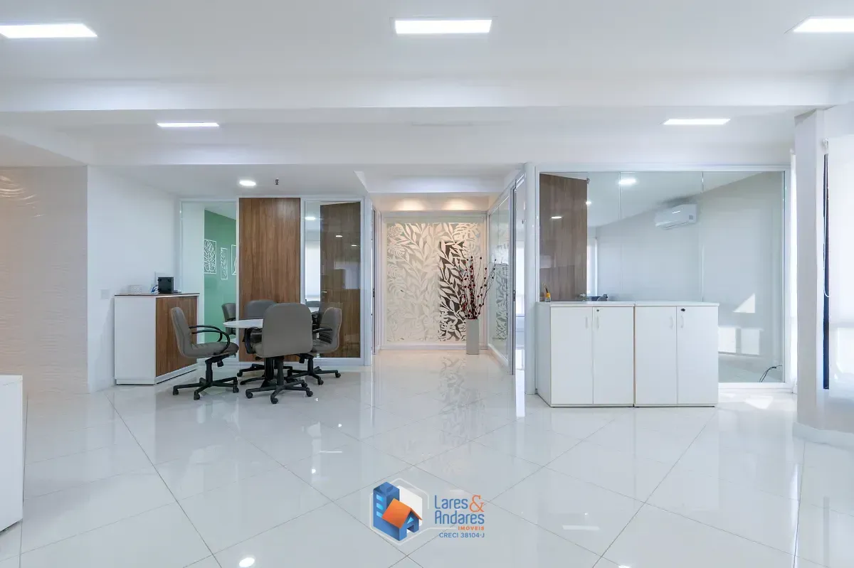 Imagem Conjunto comercial para venda em Jardim Caboré, 114m²