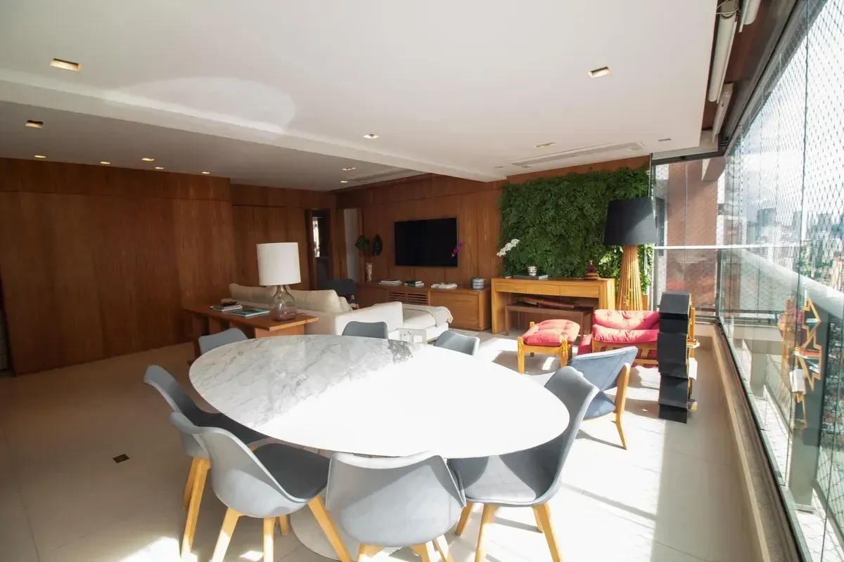 Imagem Apartamento com 2 Quartos à Venda, 131 metros em Cidade Monções - São Paulo