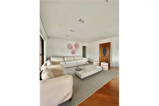 Imagem Apartamento à Venda Na Aclimação Com 4 Dormitórios Sendo 2 Suítes e 3 Vagas