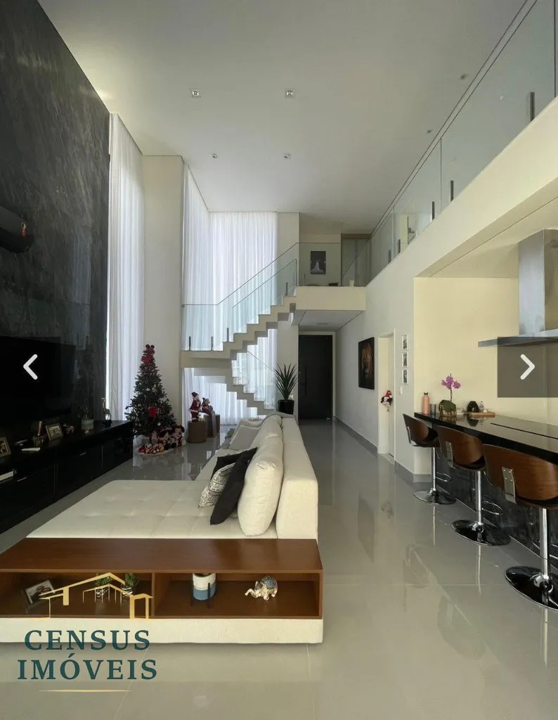 Imagem Casa para locação no Condomínio Mont'alcino, 3 suítes, piscina, bairro Jardim América em Valinhos.