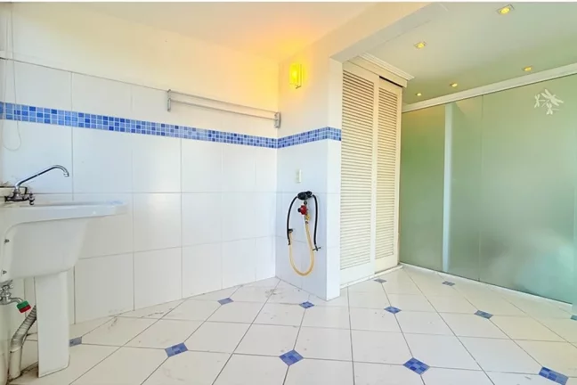 Imagem Cobertura Duplex para venda no bairro Teresópolis em Porto Alegre