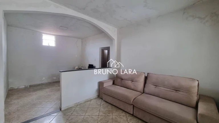 Imagem Casa com 7 dormitórios para alugar, 230 m² por R$ 4.000,00/mês - Novo Horizonte - Igarapé/MG