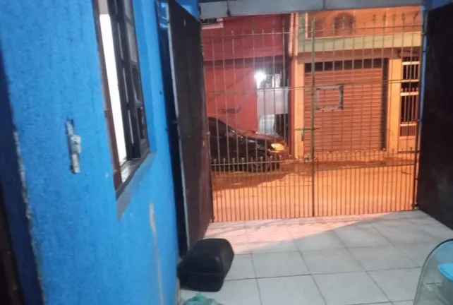 Imagem Sobrado com 2 Quartos à Venda,  em Vila Nova Galvão - São Paulo