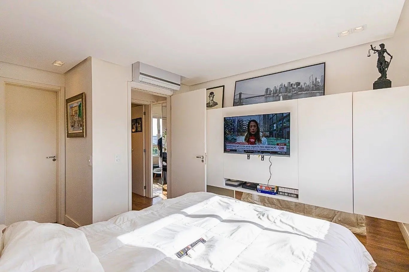 Imagem Apartamento Semi Mobiliado no Innside Home Resort
