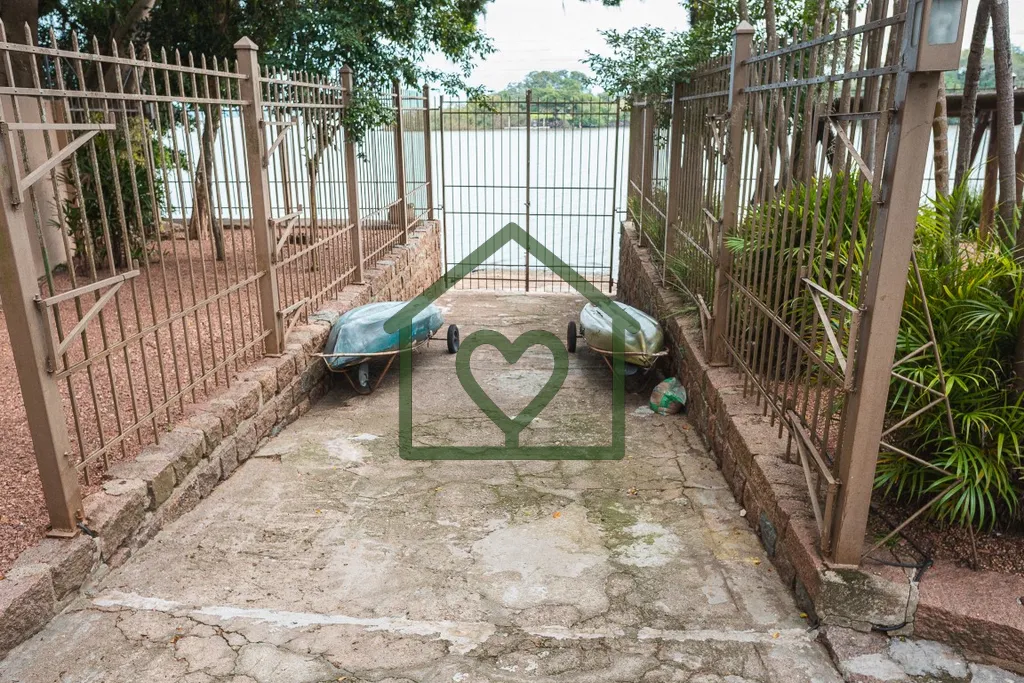 Imagem Melhor casa do condomínio, por ser de ponta e excelente orientação solar. muito bem mobiliada, fi...