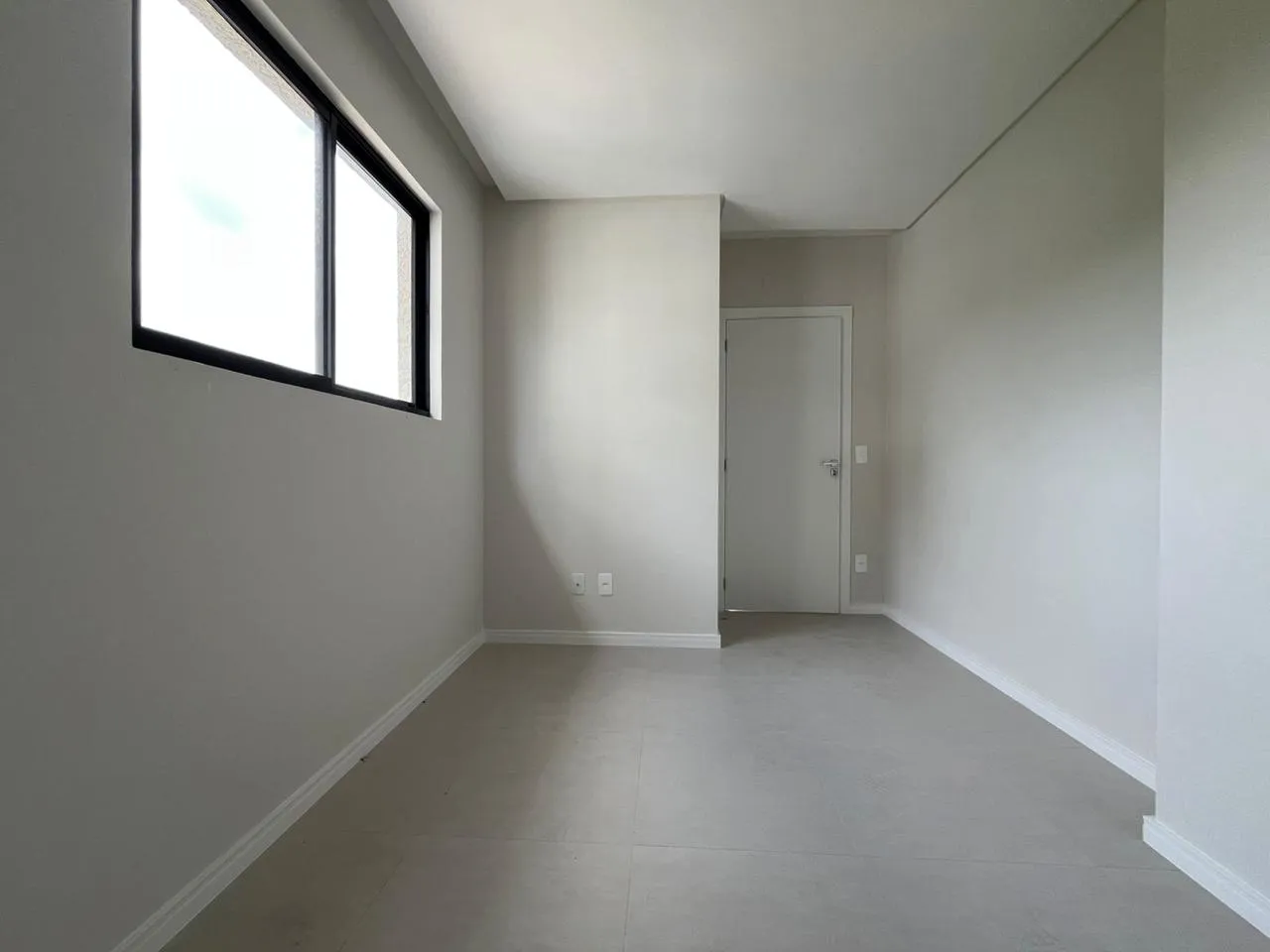 Imagem Apartamento com vista para o mar à venda com 57.76m2 por R$ 850.000,00