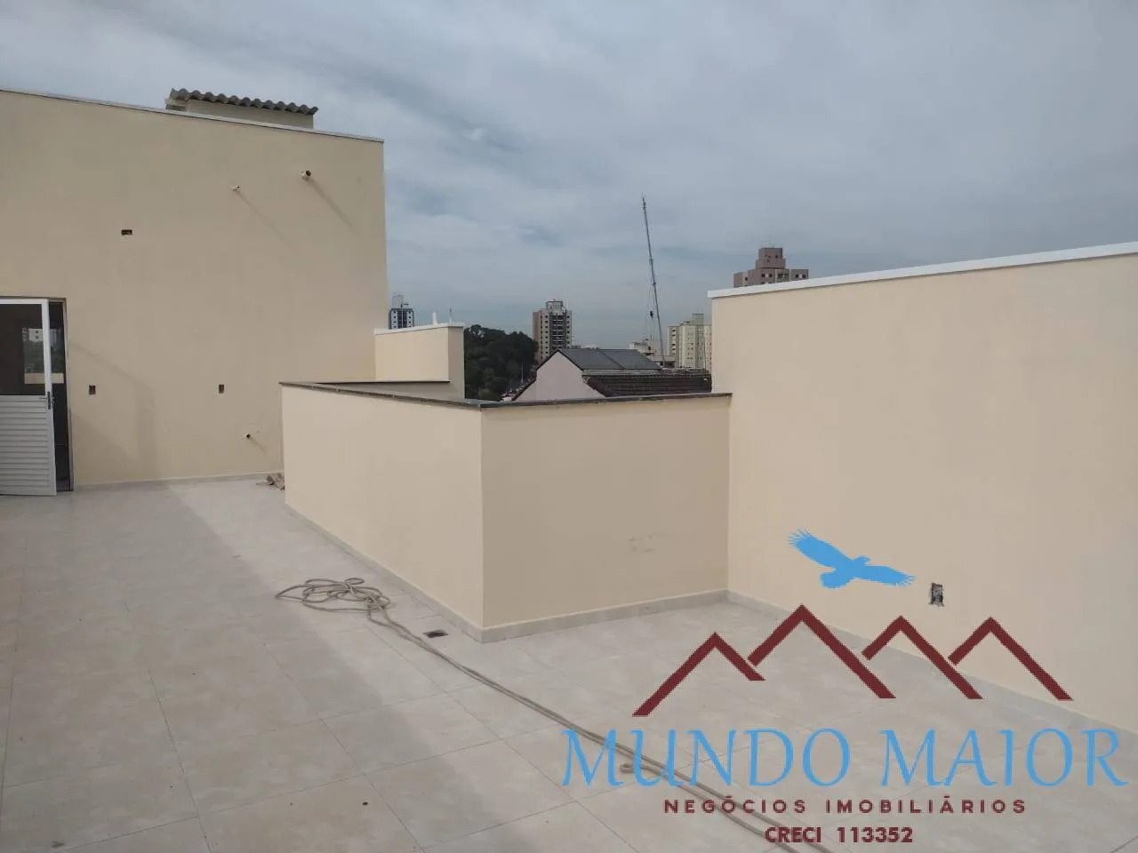 Imagem Cobertura com 2 Quartos e 2 banheiros à Venda, 120 m² -Com Elevador !!!