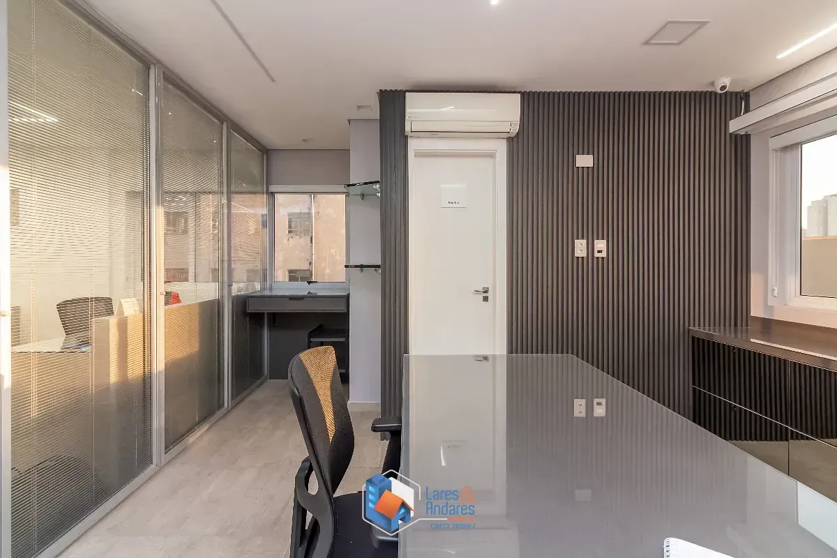 Imagem Conjunto comercial para venda em Barra Funda, 294m²