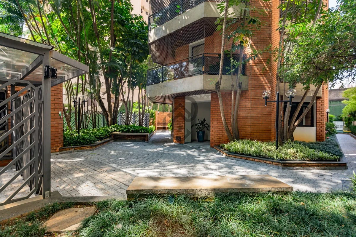 Imagem Apartamento Vila Nova Conceição reformado vista livre