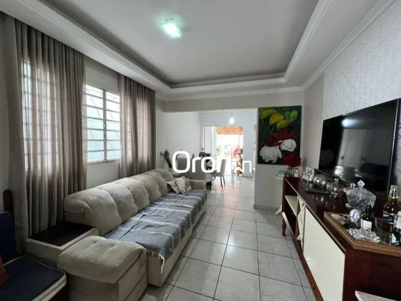Casa à venda, 110 m² por R$ 640.000,00 - Jardim Europa - Goiânia/GO