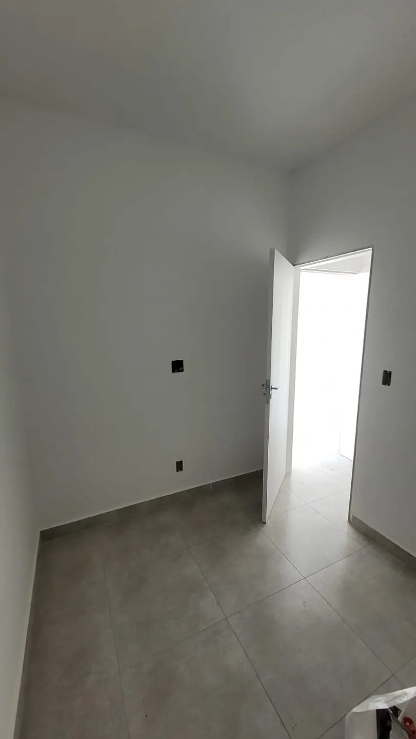 Imagem Casa à venda 2 Quartos, 1 Suite, 1 Vaga, 125M², Residencial e Comercial Portal dos Eucaliptos, Pindamonhangaba - SP